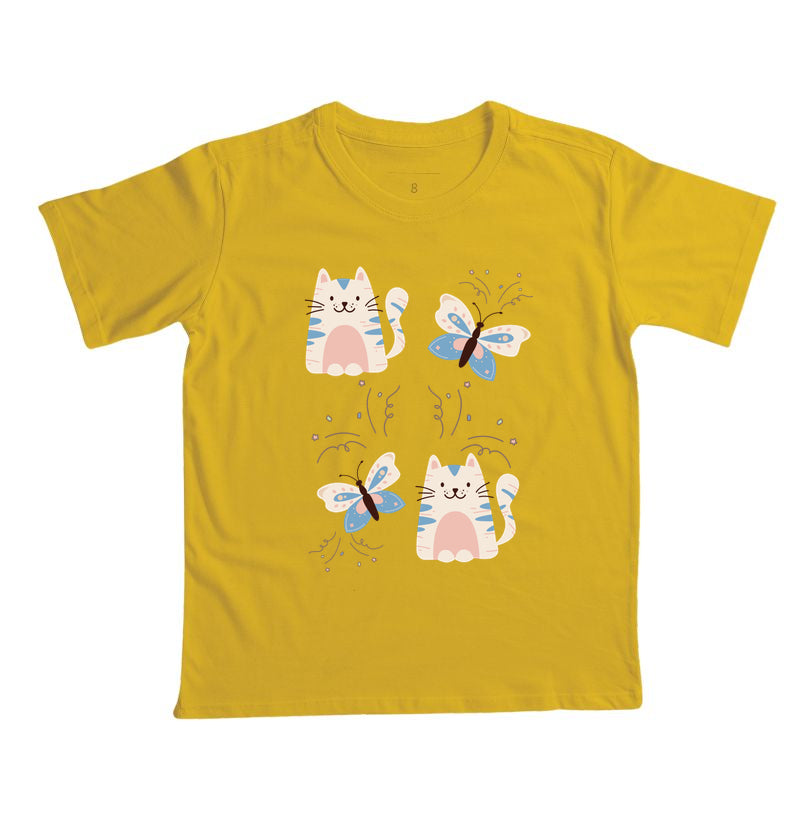 Camiseta Gatos e Borboletas