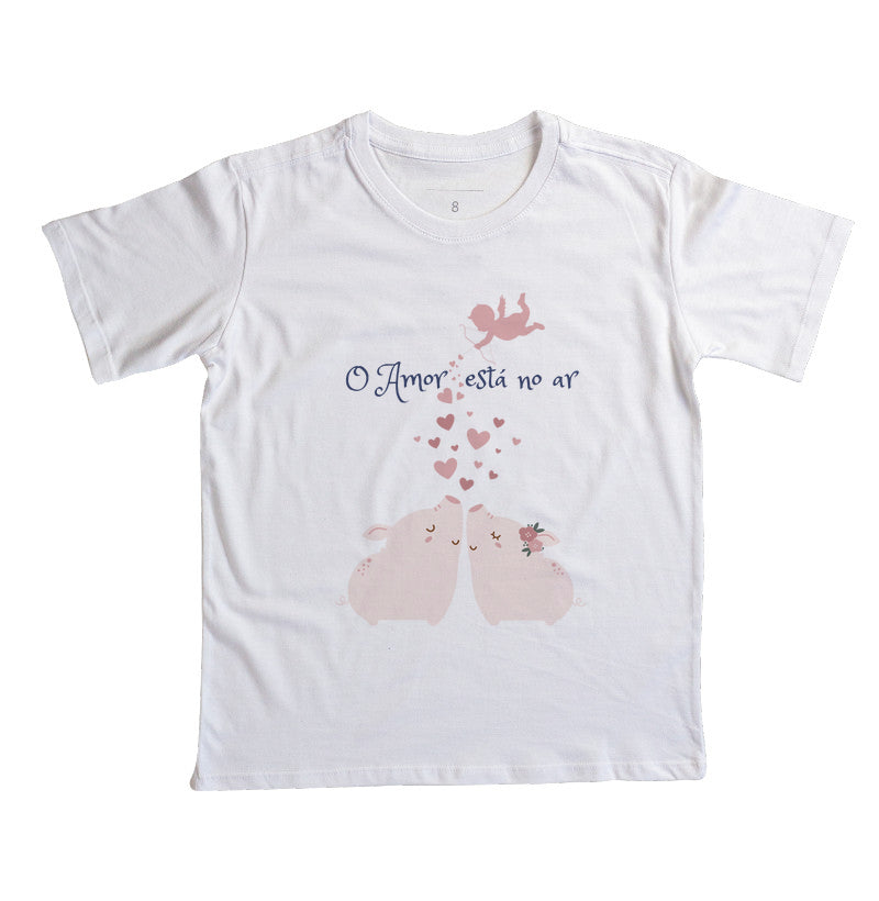 Camiseta O amor está no ar