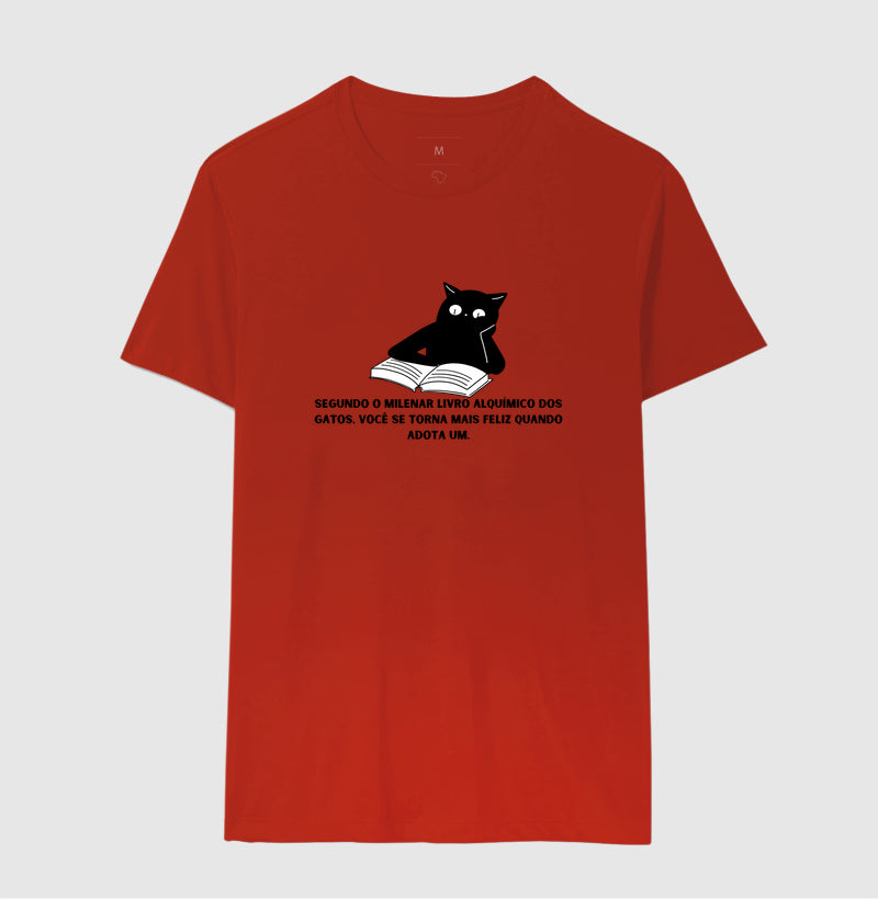 Camiseta O Livro Alquímico dos Gatos