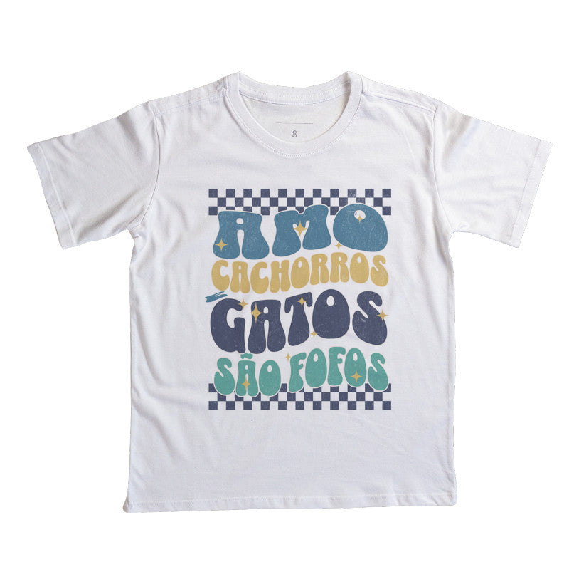 Camiseta  Amo Cachorros e Gatos