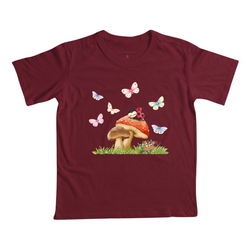 Camiseta Borboletas e  uma Pequena Joaninha