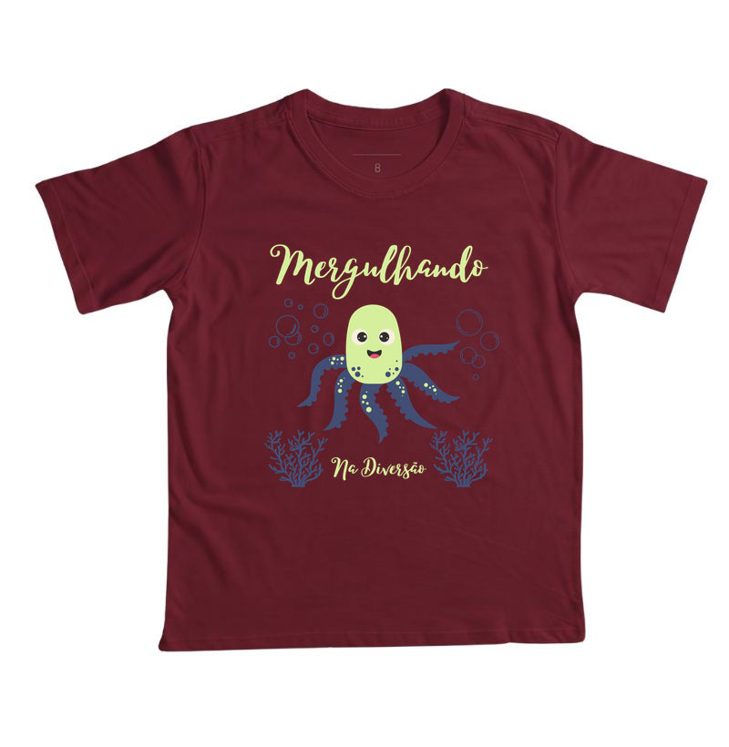 Camiseta Mergulhando na Diversão