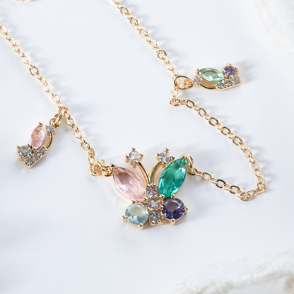 Colar Borboletas em Zircônias