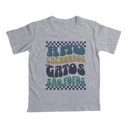 Camiseta  Amo Cachorros e Gatos