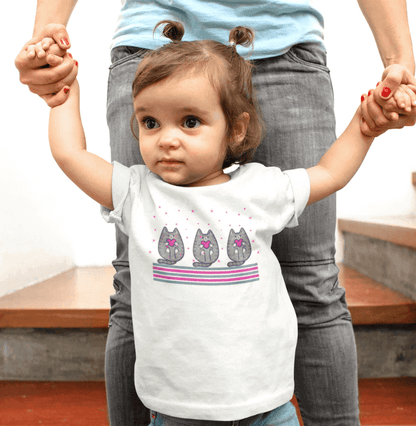 Camiseta Gatos e corações