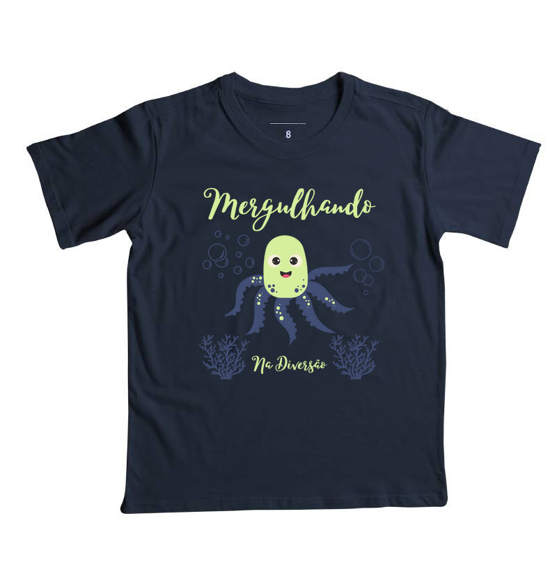 Camiseta Mergulhando na Diversão