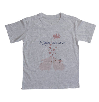 Camiseta O amor está no ar