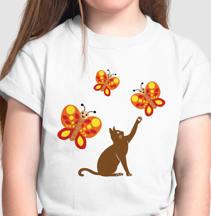 Camiseta Brincando com o gatinho